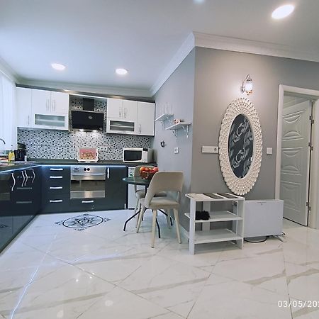 Little Palace Blue Apartment 이스탄불 외부 사진
